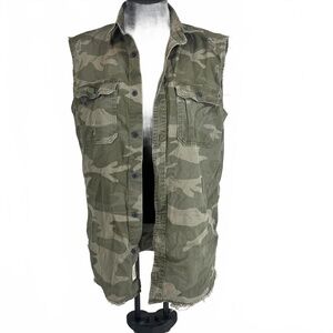 Hollister‎ Small Camo Sleeveless Shirt Jacket